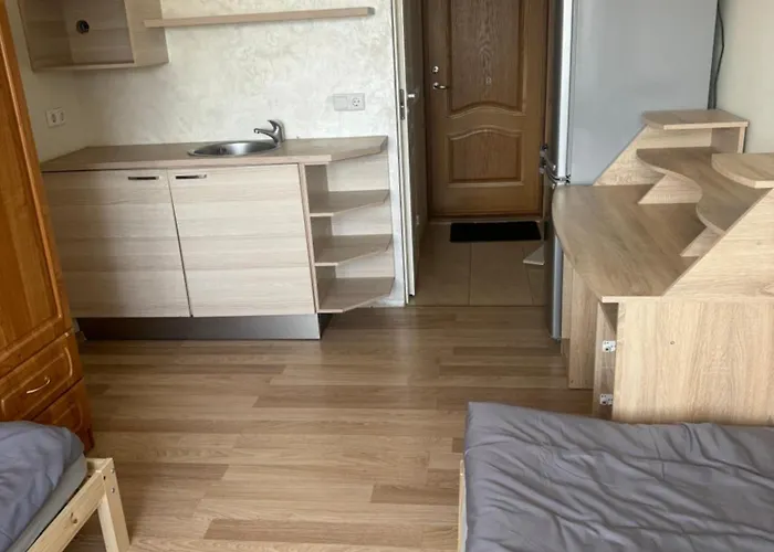 Hostel Alajaama 8-6 *